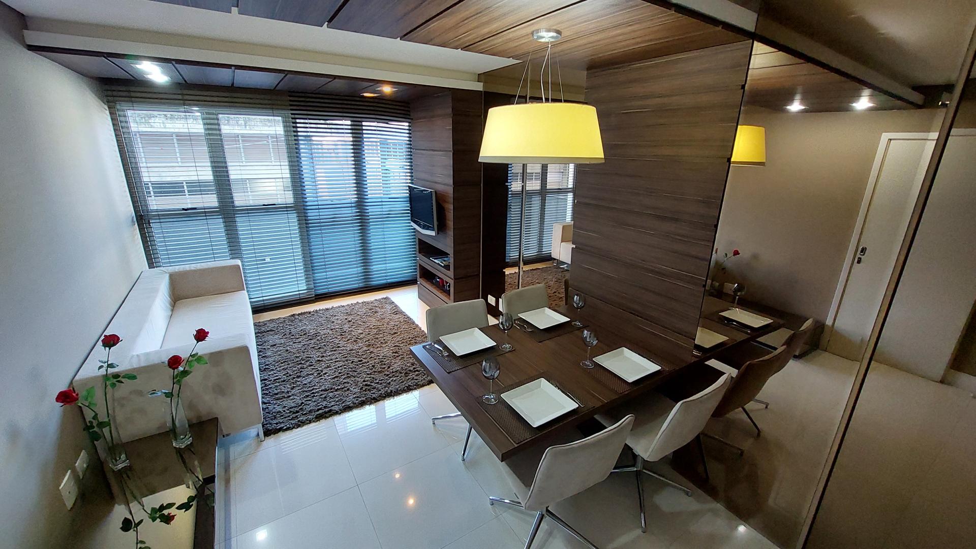  - Apartamento com 2 quartos, inteiro mobiliado e decorado, Boa Vista - Curitiba PR